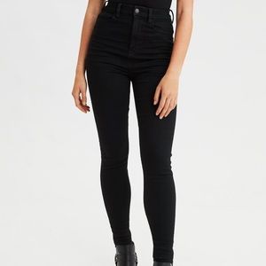 NWT‼️ American Eagle High Rise Jeans